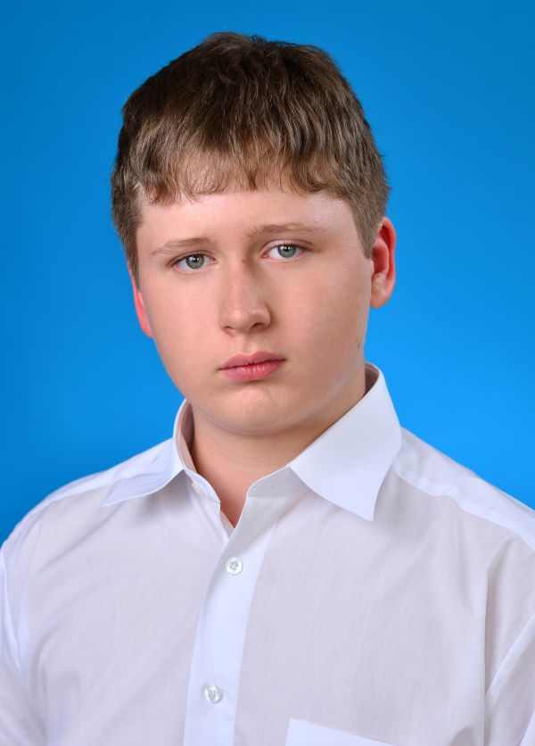 Суров Вячеслав.