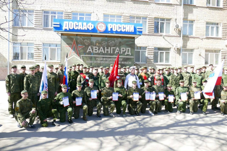 Учебные сборы в учебно-методическом центре военно-патриотического воспитания молодежи "АВАНГАРД".